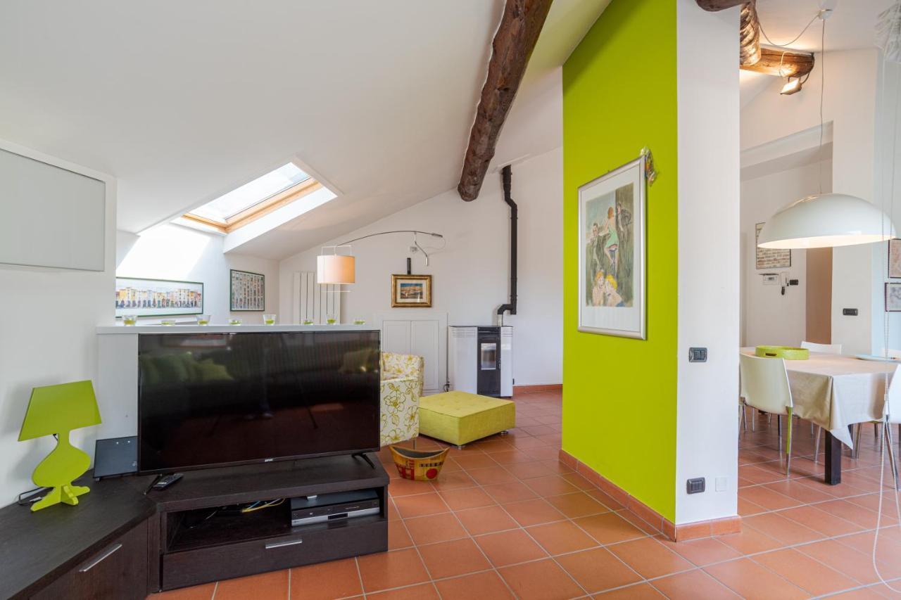 Apartament Apt With Terrace And Shared Pool! Lake View! Nesso Zewnętrze zdjęcie